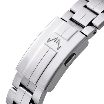 N1800.08S01.E01